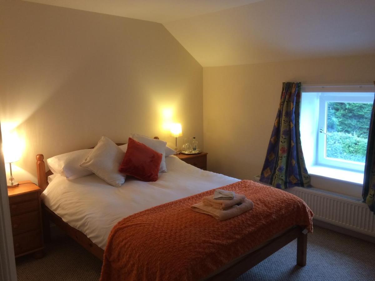 The Village Inn Kirtlebridge Extérieur photo